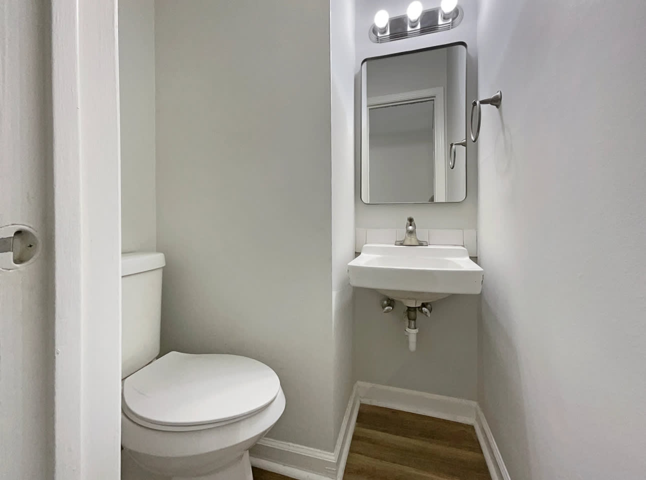 3737 Jamestown Cir – photo 3
