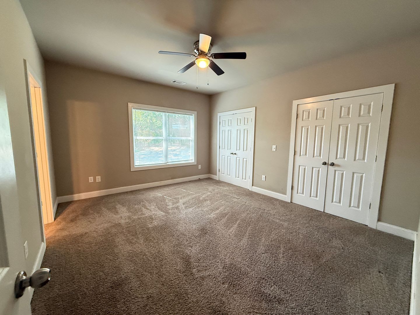 AVAILABLE SEPTEMBER 1ST 2026! – photo 5
