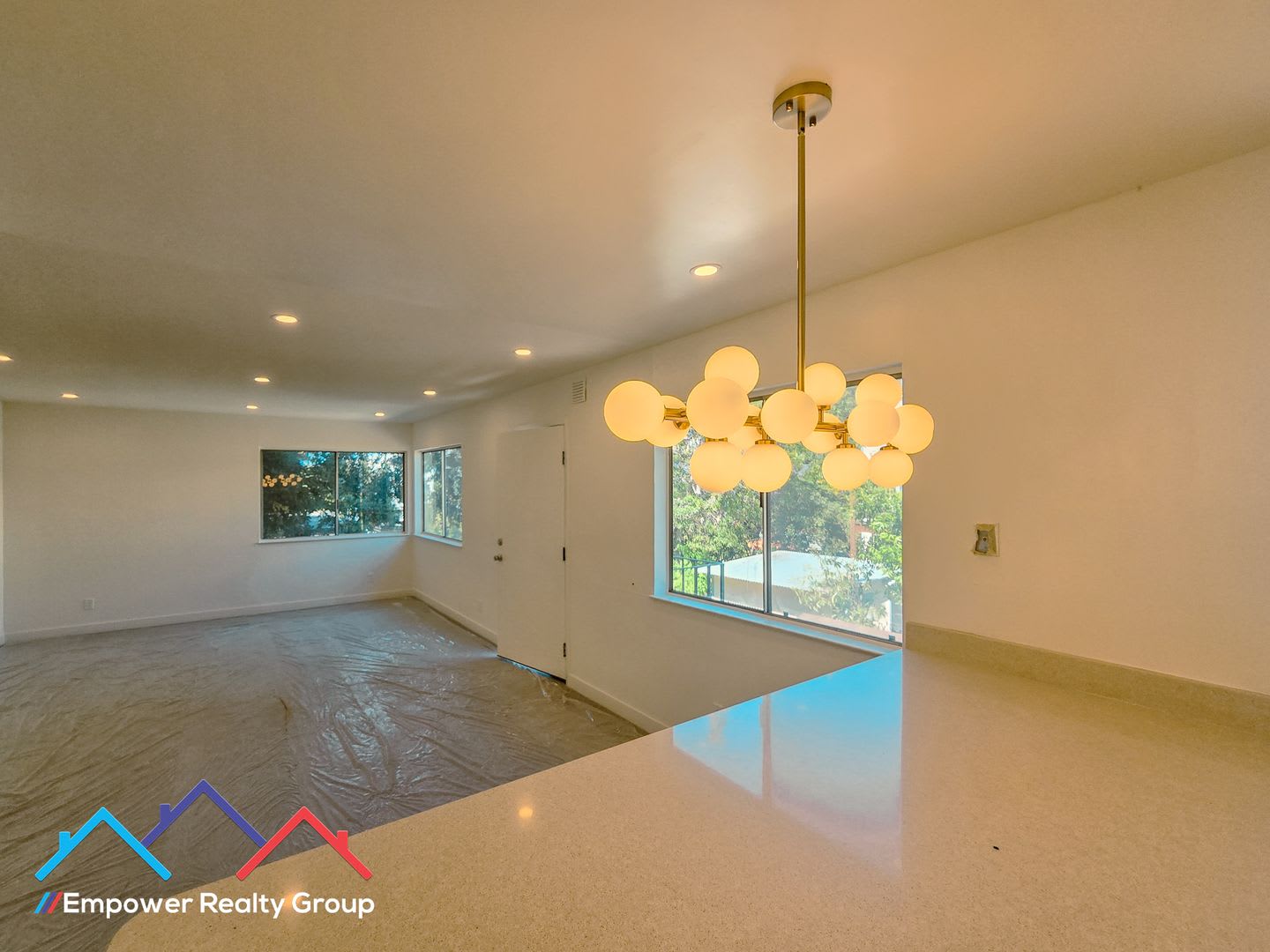 2 bedroom 1 Bath Newly Remodeled Apartment in Alameda – photo 3