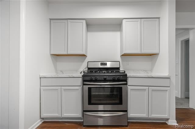 16239 Baylis Street – photo 2