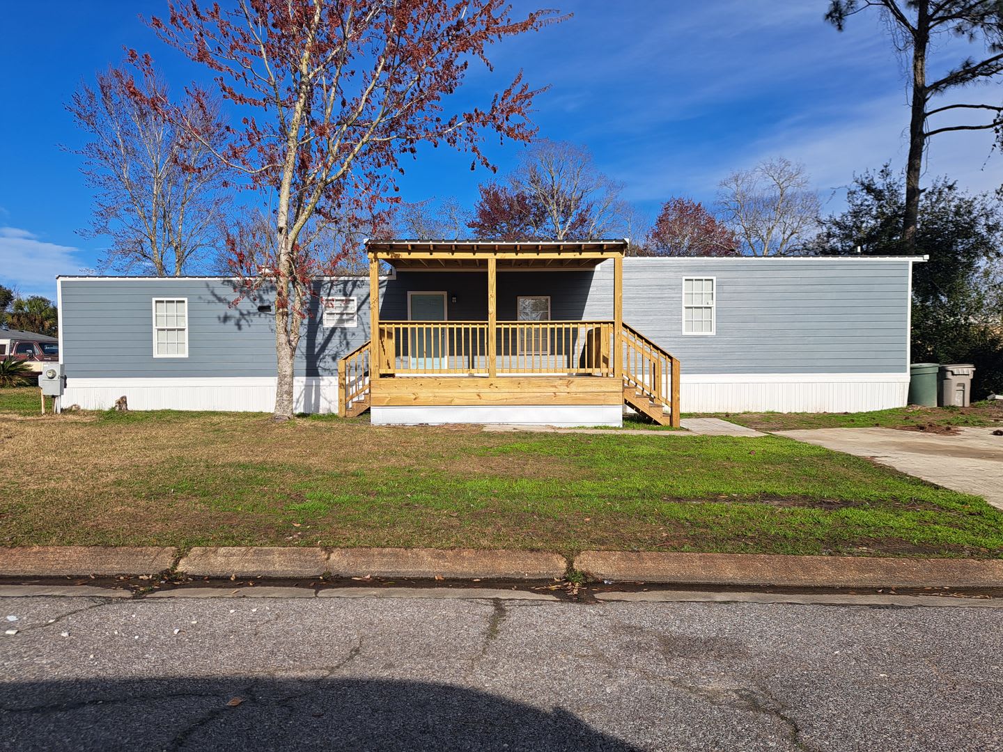 Nicely Renovated 2BR/2BA Mobile Home – photo 2