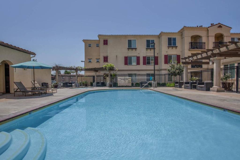 Senior Housing – photo 2