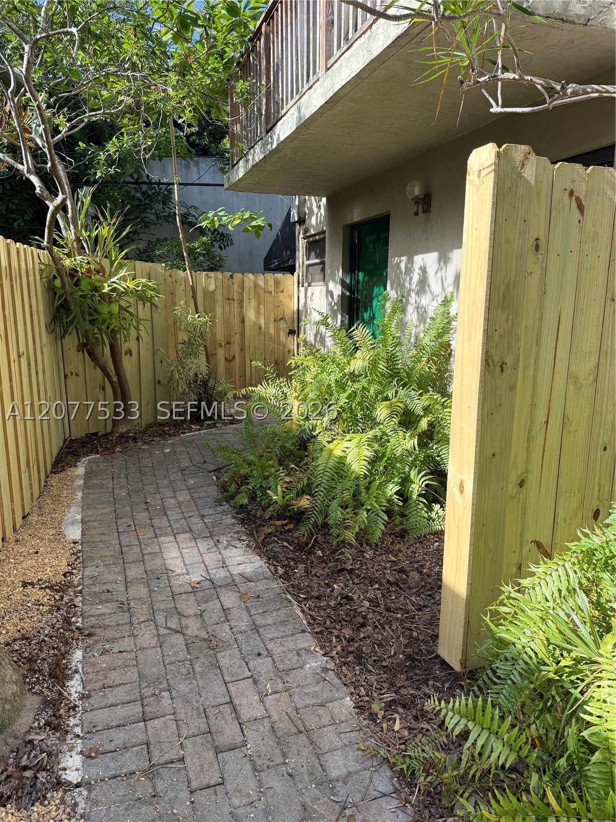 3165 Center St – photo 3