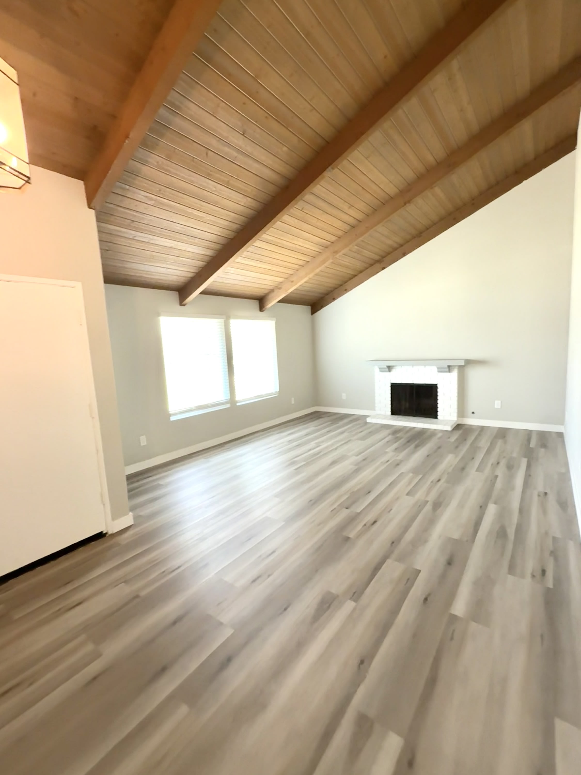 2382 Carlsbad Circle – photo 4