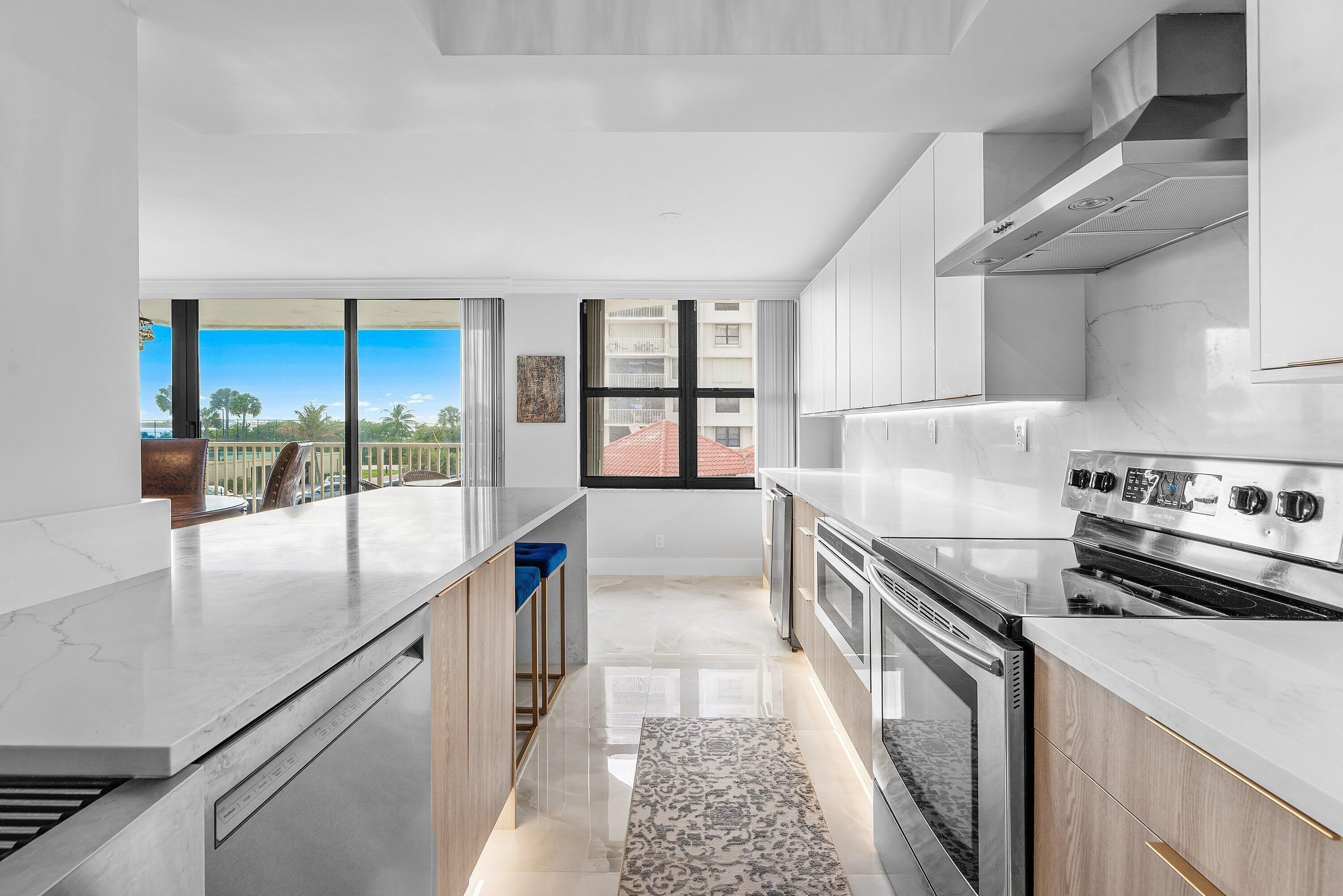 5480 N Ocean Drive – photo 4