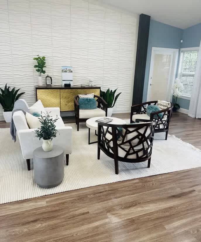 Avenue 33 Apartments – photo 4