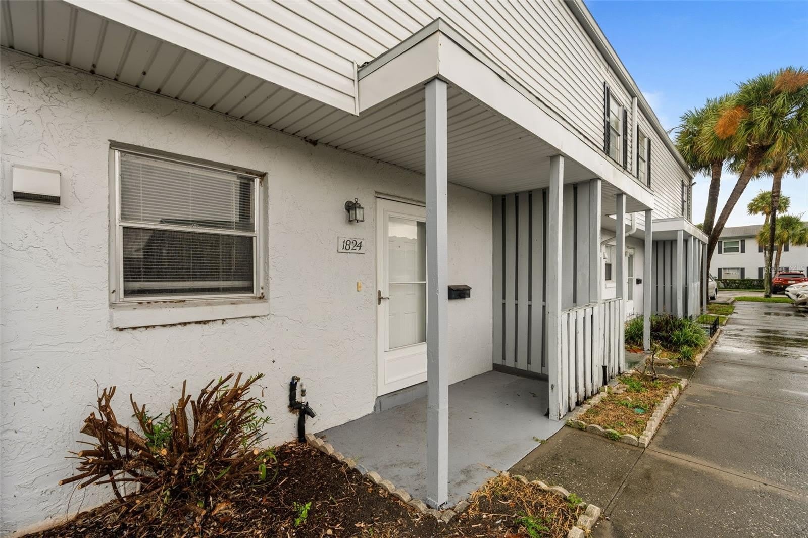 1824 AMBERLY Avenue – photo 2