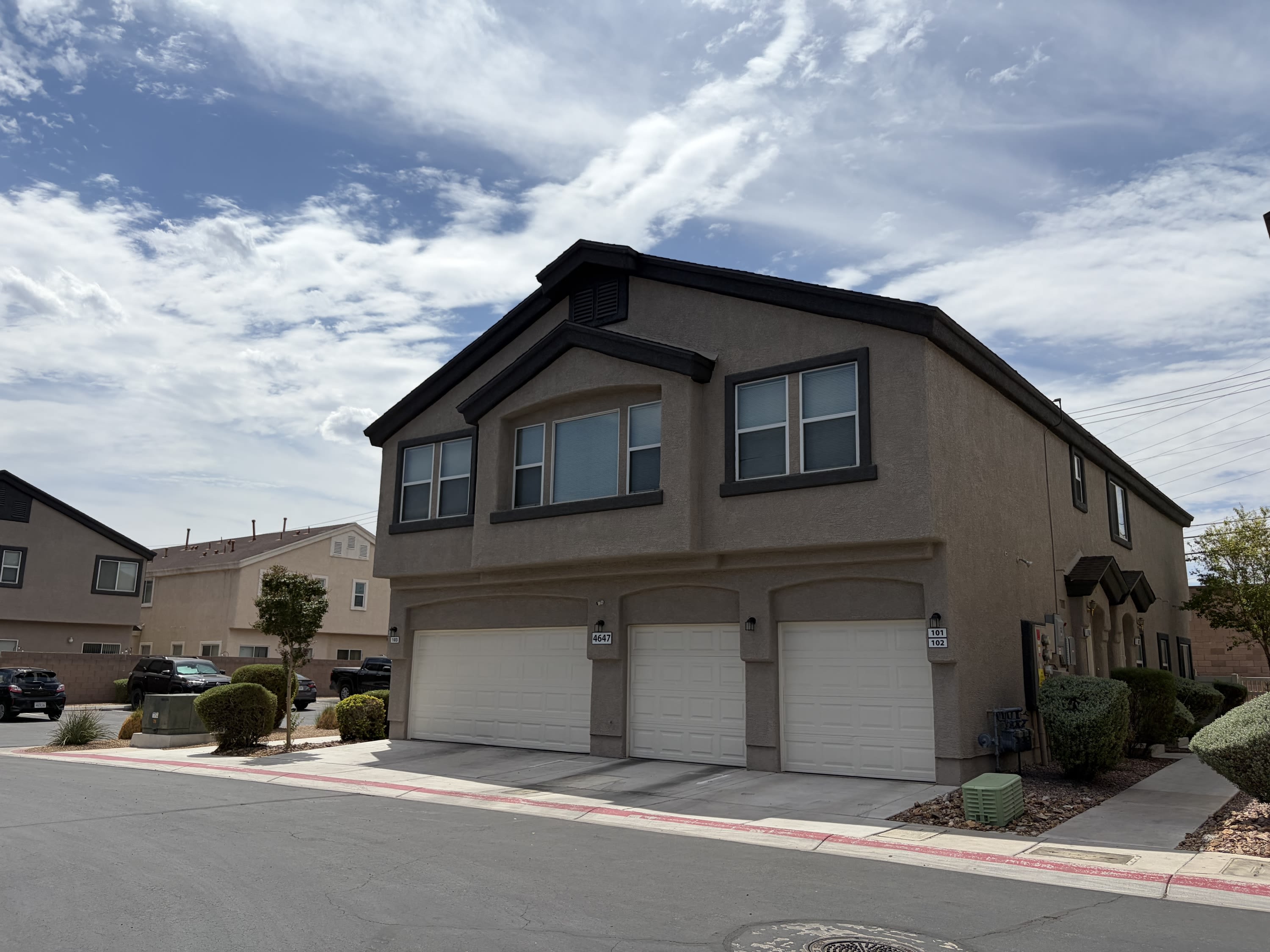 4617 Dealers Choice Way 102 1 – photo 2
