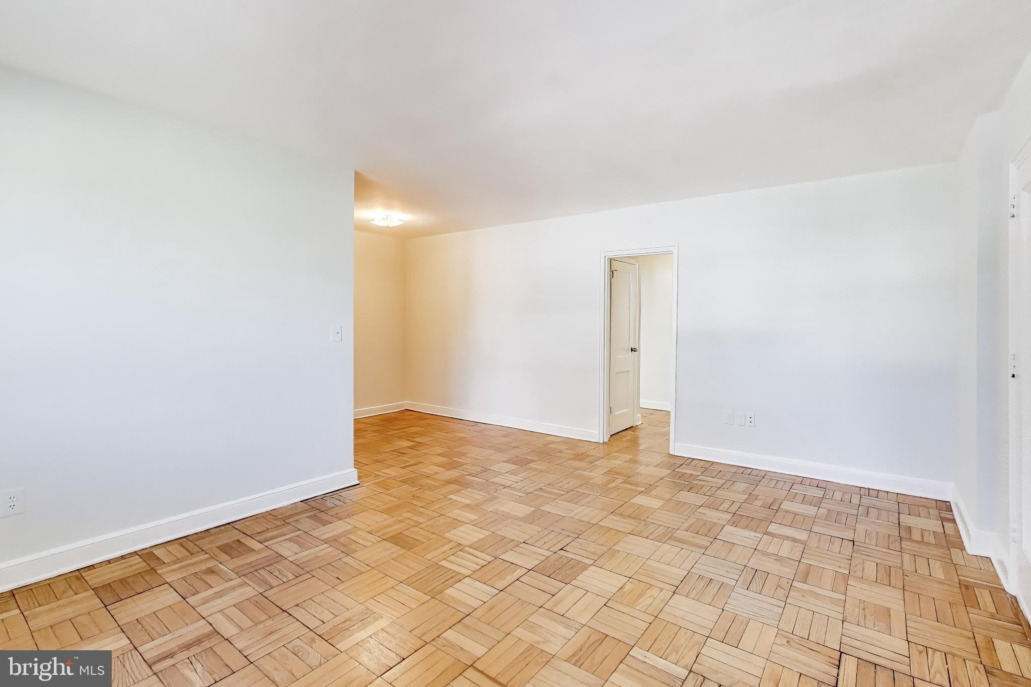 1724 N QUINN Street – photo 3