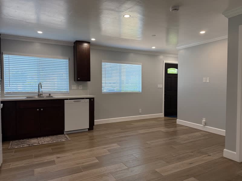 6112 Travers Way – photo 4