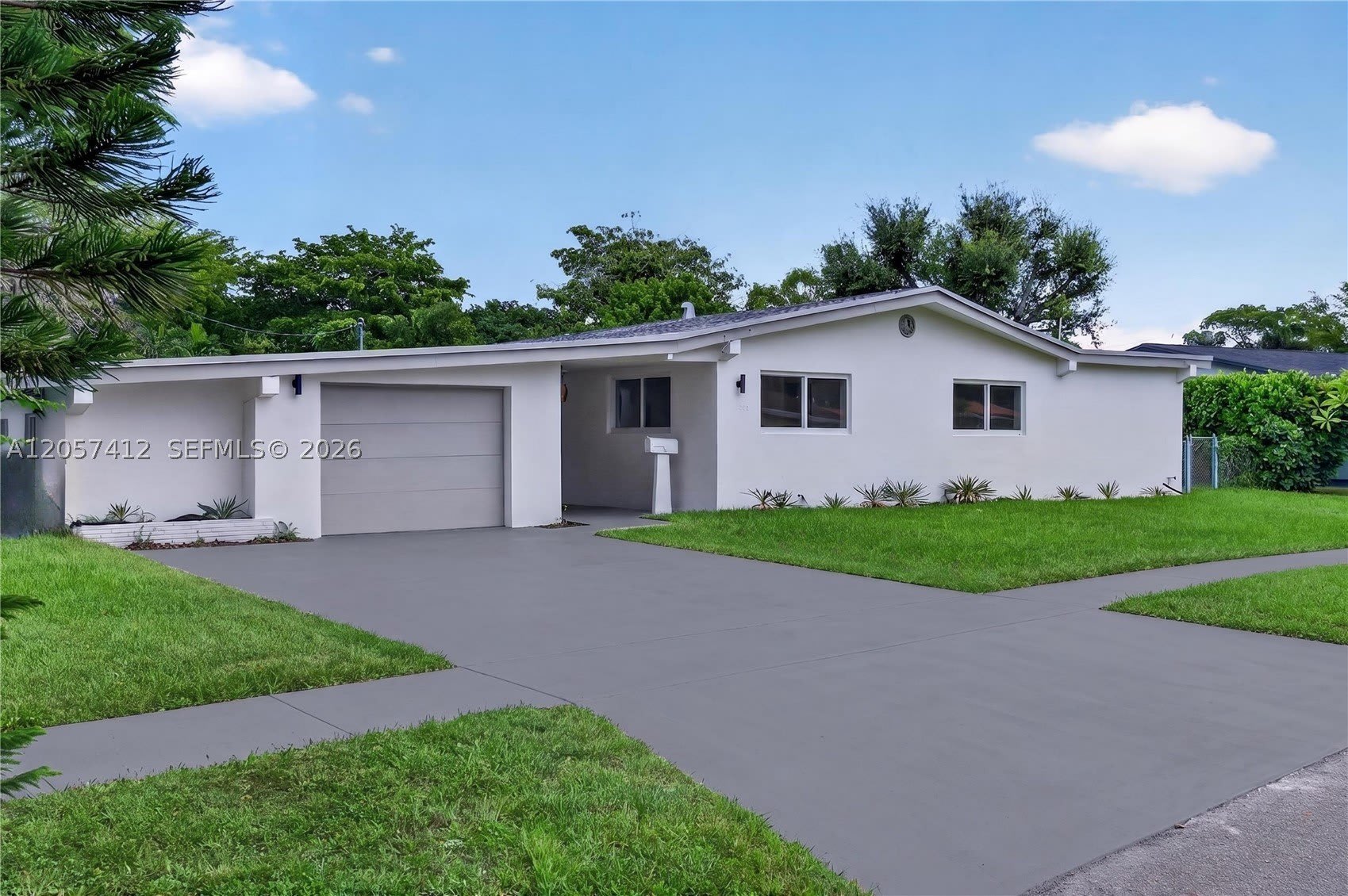 5715 Jackson St – photo 4