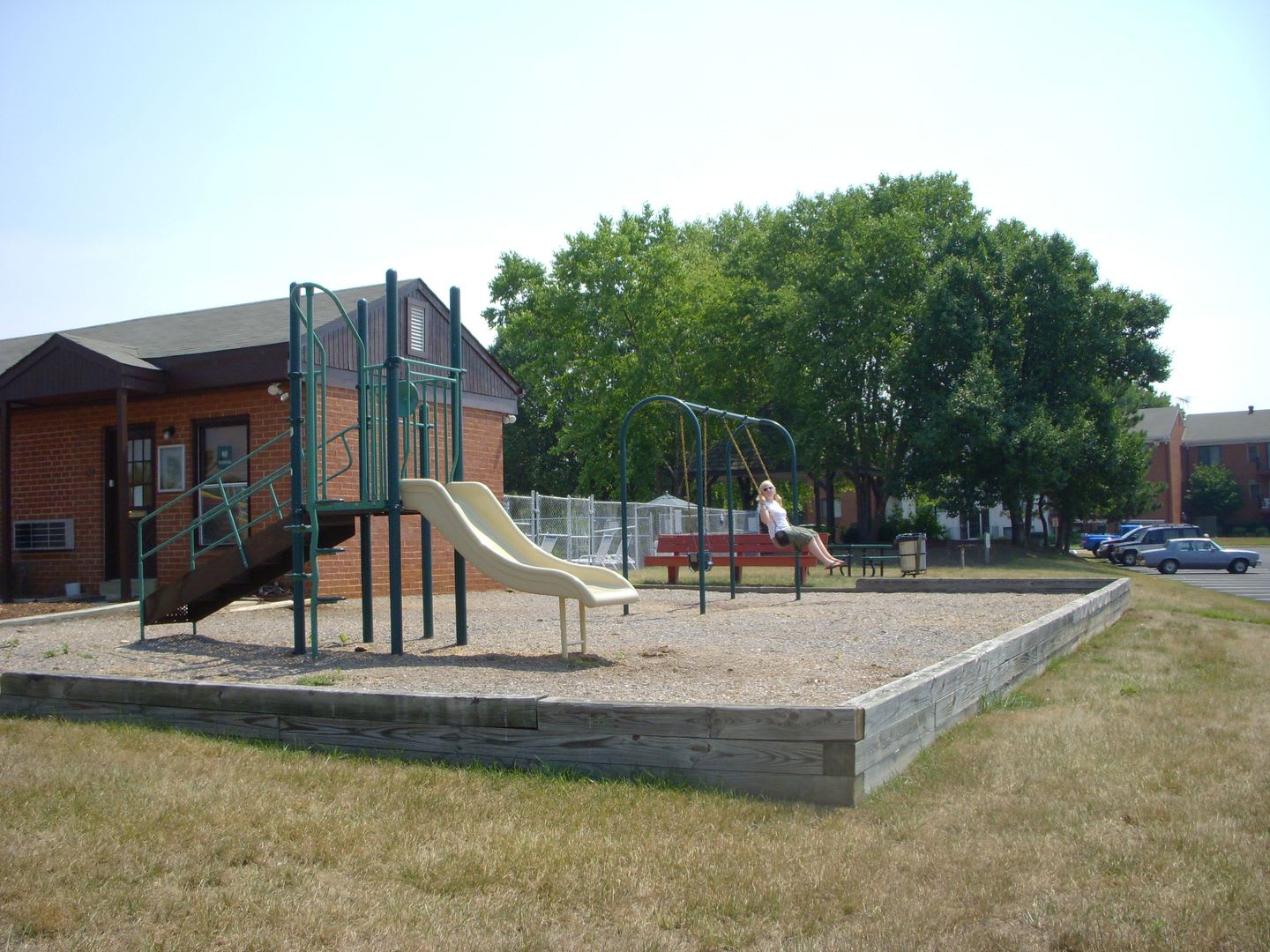 Country Club Green Condo – photo 2