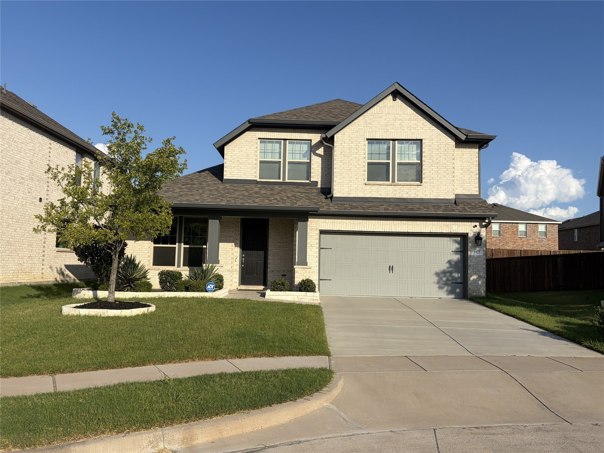1877 Arbor Drive – photo 1
