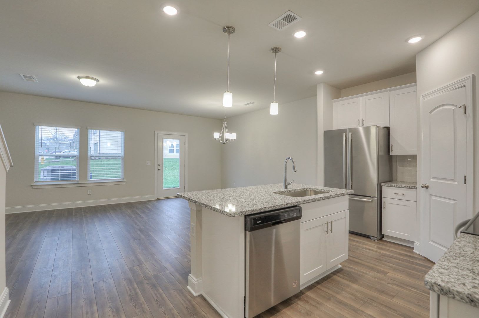 1705 Tahoma Dr – photo 4