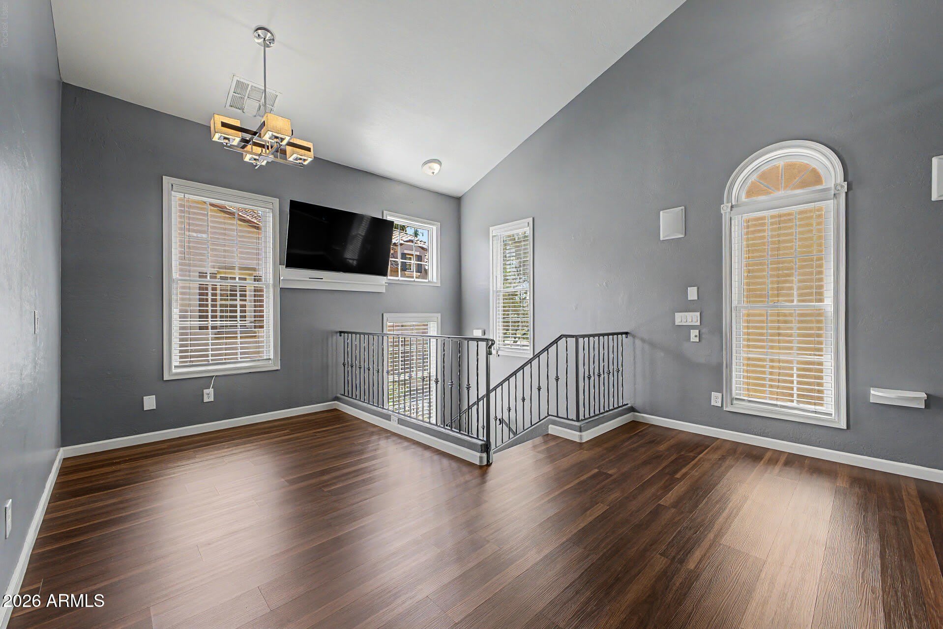 5626 S 21ST Place – photo 2
