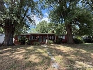 213 Glenwood Drive – photo 1