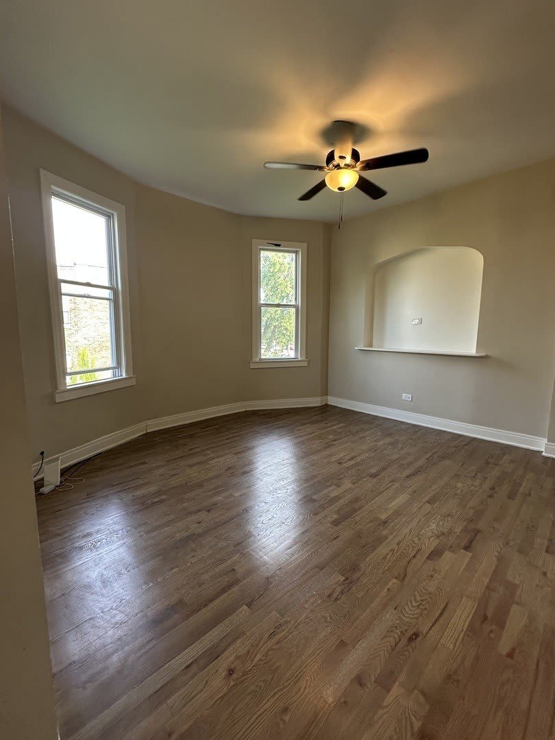 1522 E 71St Place – photo 1