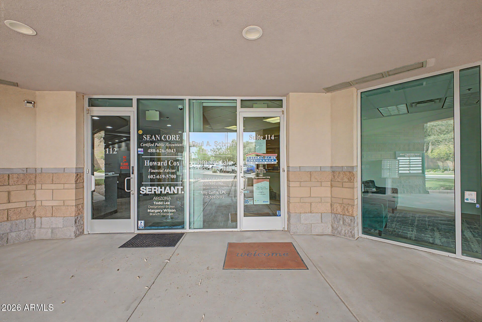 565 W CHANDLER Boulevard – photo 2
