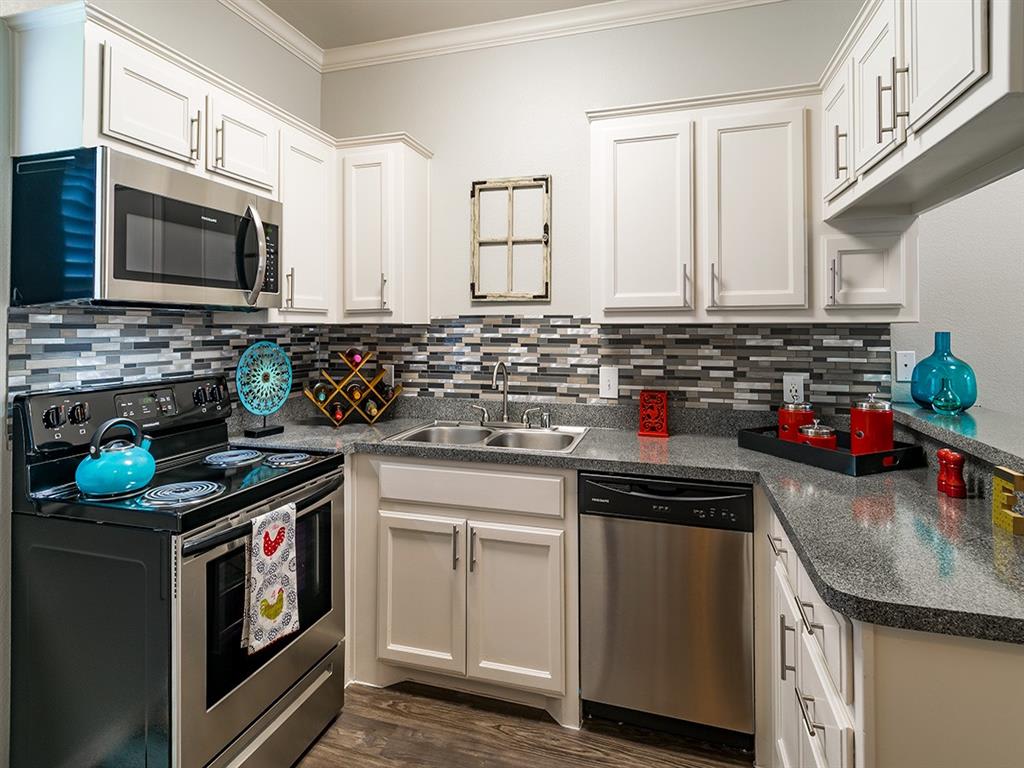 Residences at Holly Oaks – photo 2