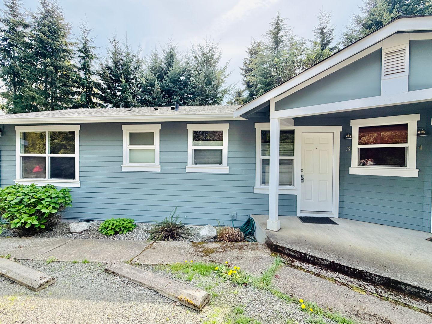 Historic Fort Ward Townhome on Bainbridge Island – photo 1