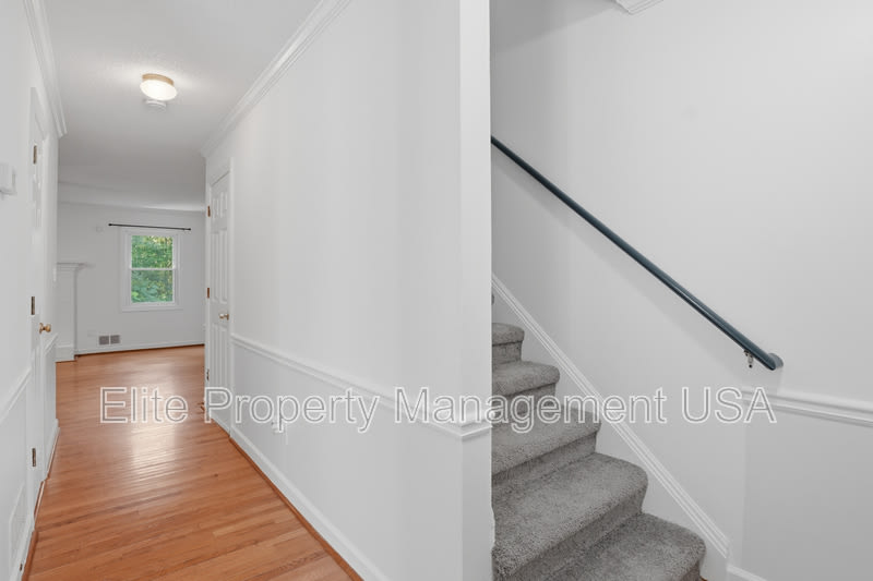 1100 Westfield Trace SE – photo 5