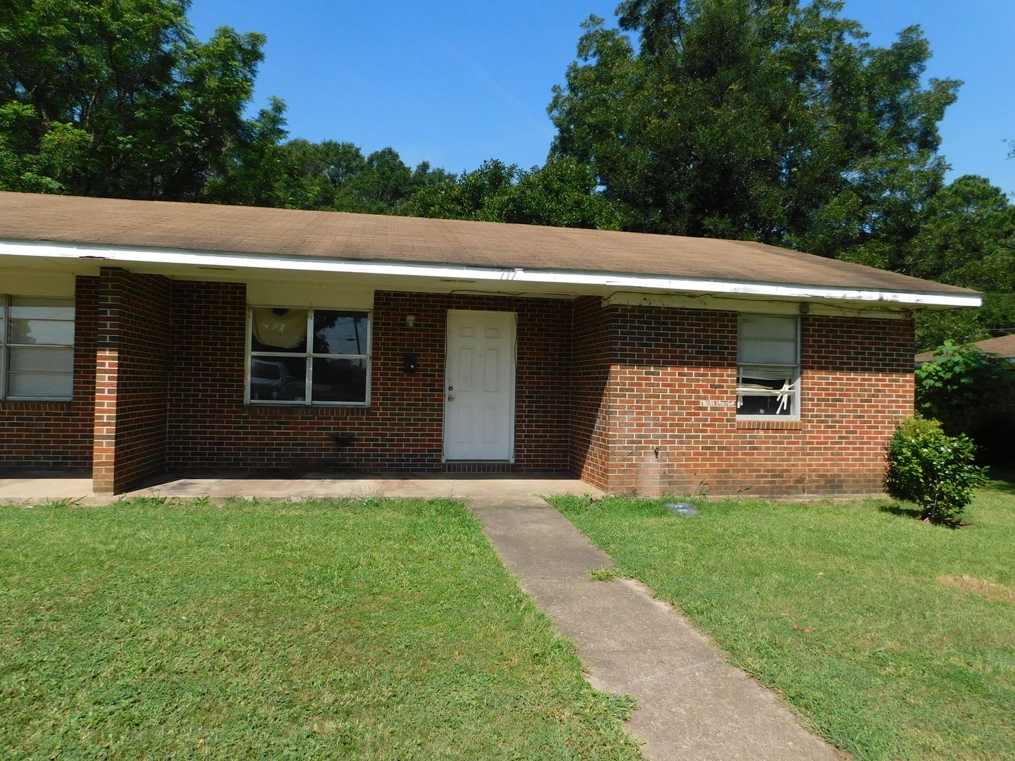 717 Richardson Kinston Al – photo 1