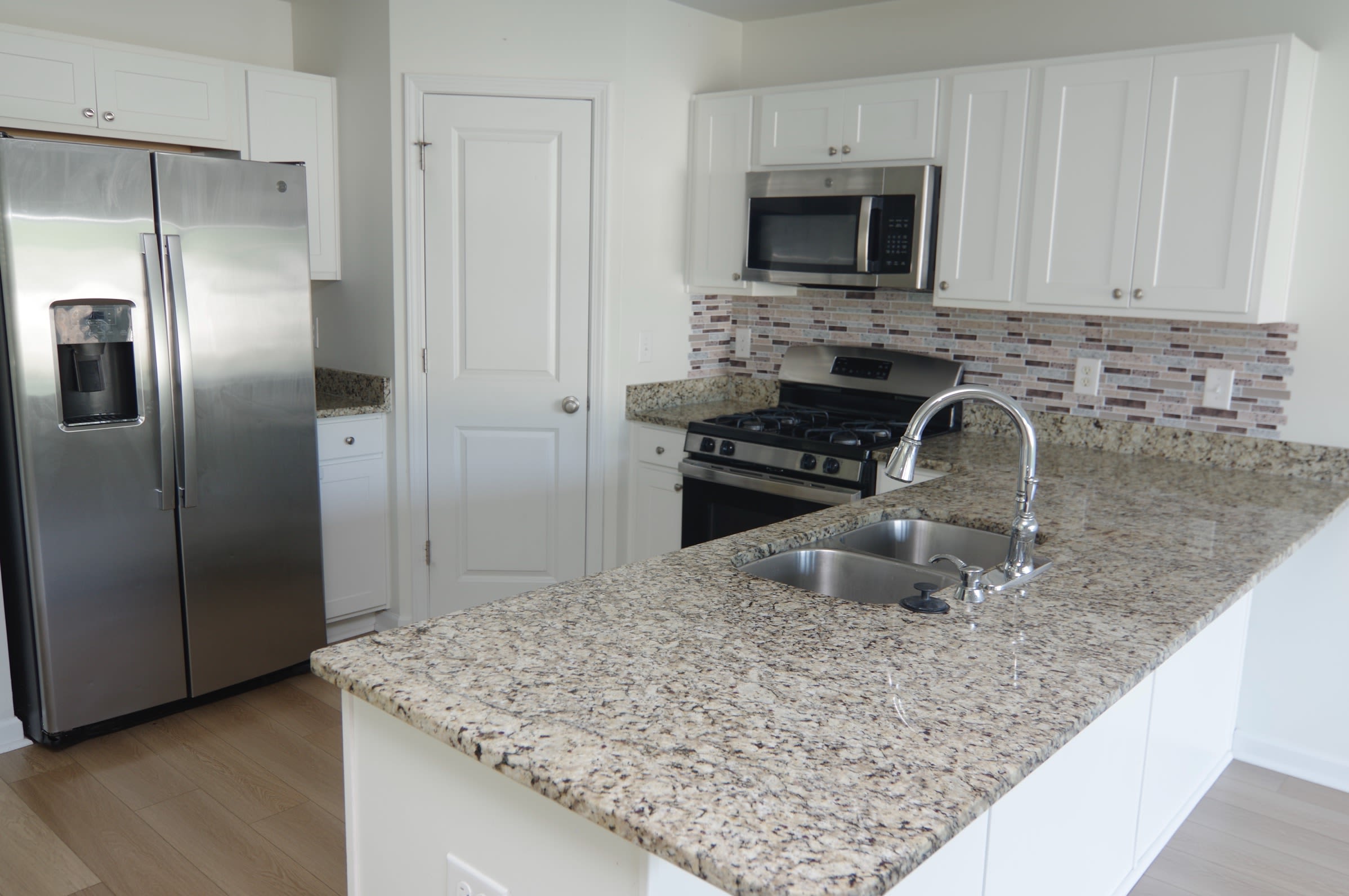 2790 Prince Charles Ct – photo 5