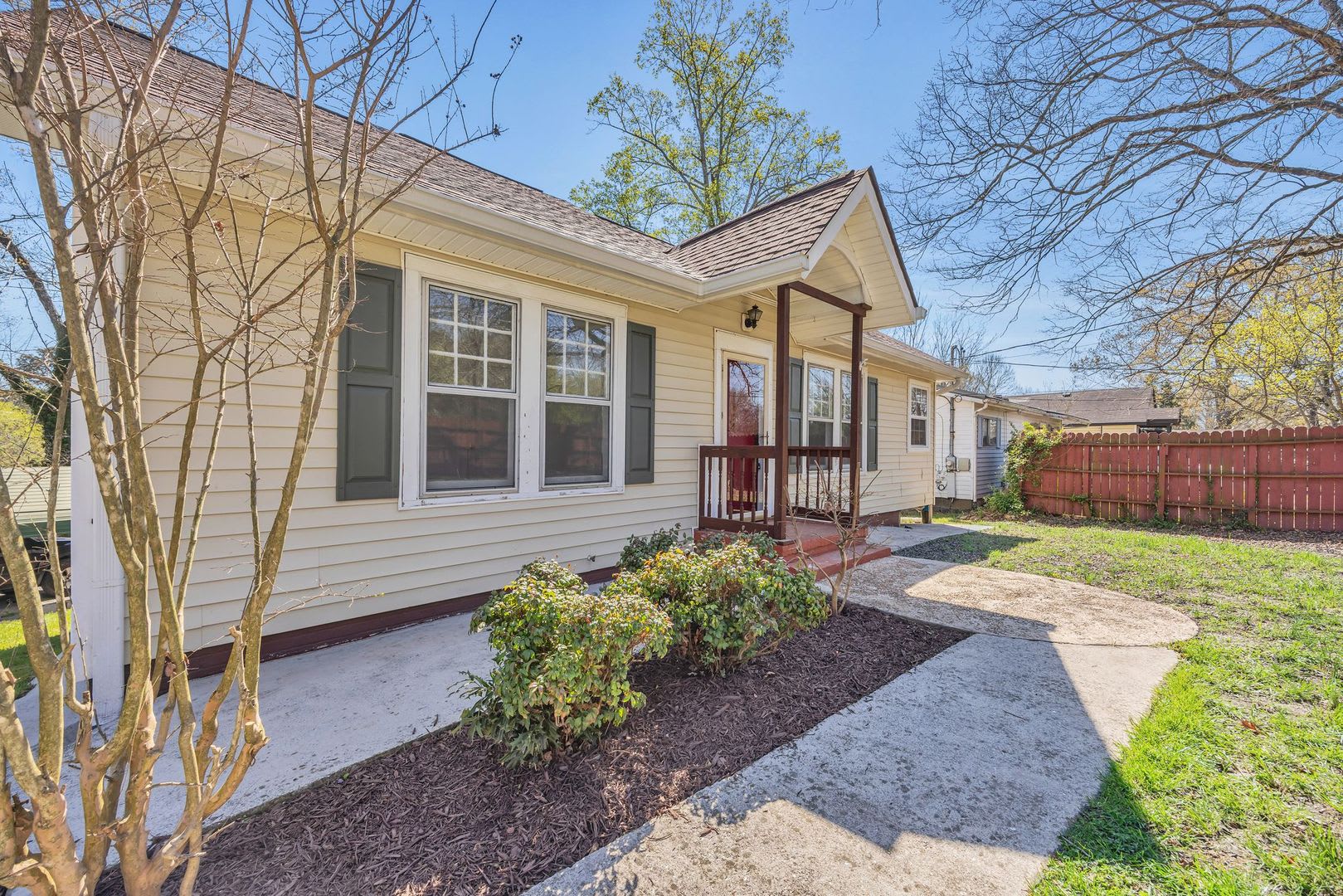 500 Off 1St Full Months Rent Charming 3 Bed 2 Bath Rossville Ga Rental – photo 4