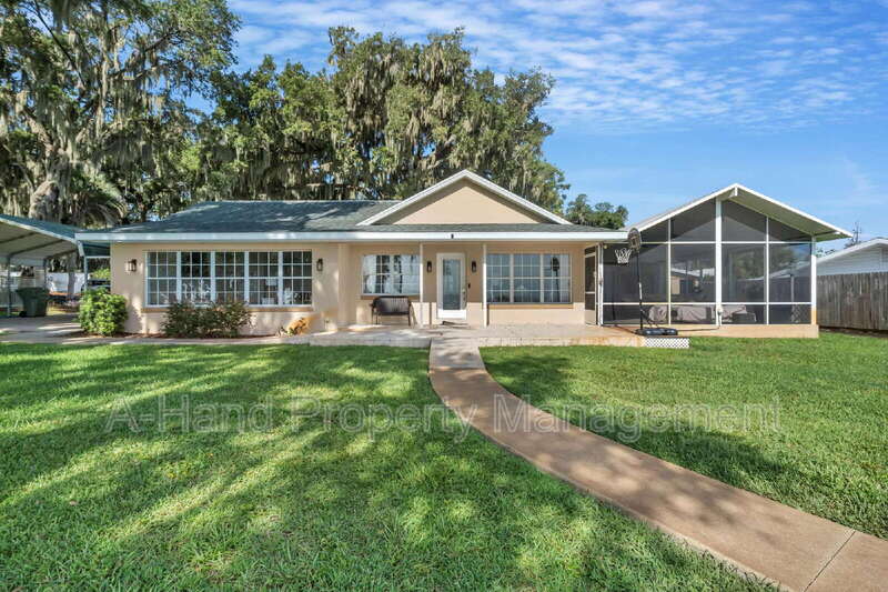 606 N Shore Dr – photo 1