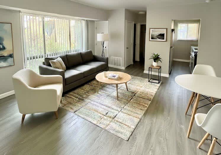 Park Pleasant Apartments – photo 1