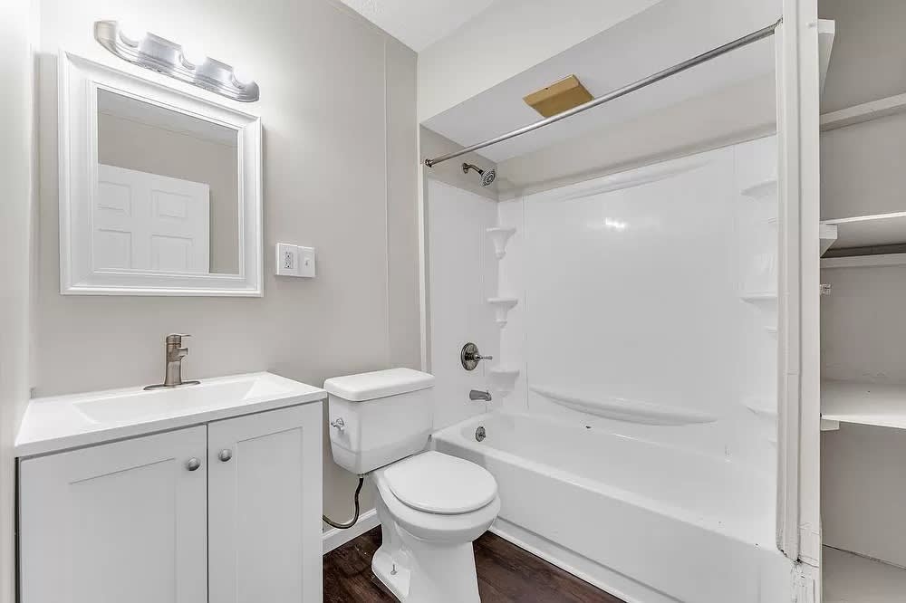 2120 Robin Street 4 – photo 1