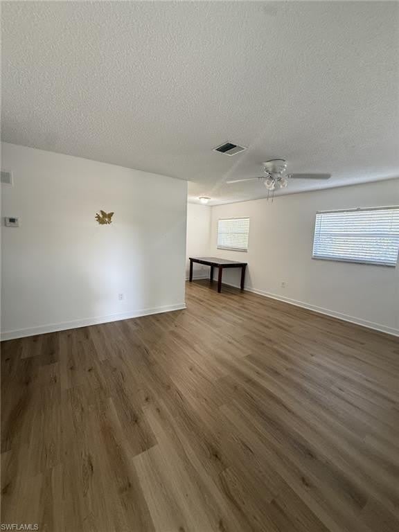 1124 Highlands Dr – photo 4