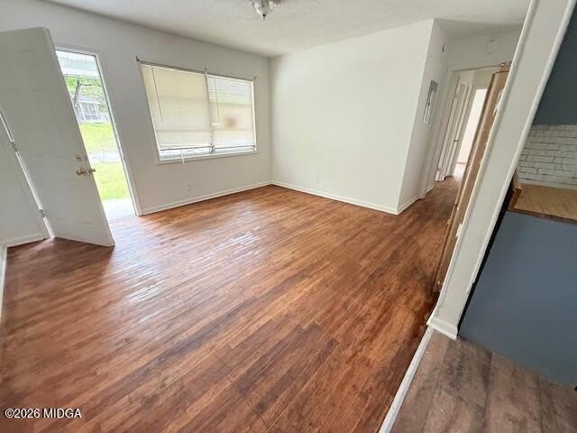4471 Elkan Avenue – photo 4