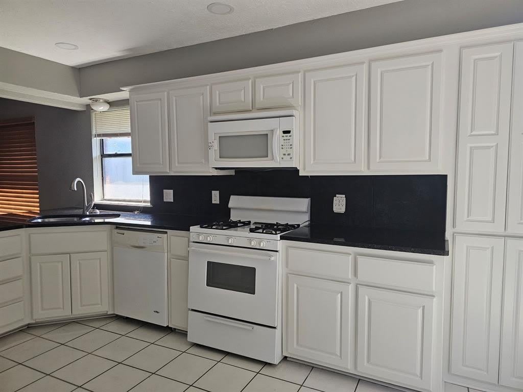 14304 S Brent Drive – photo 4