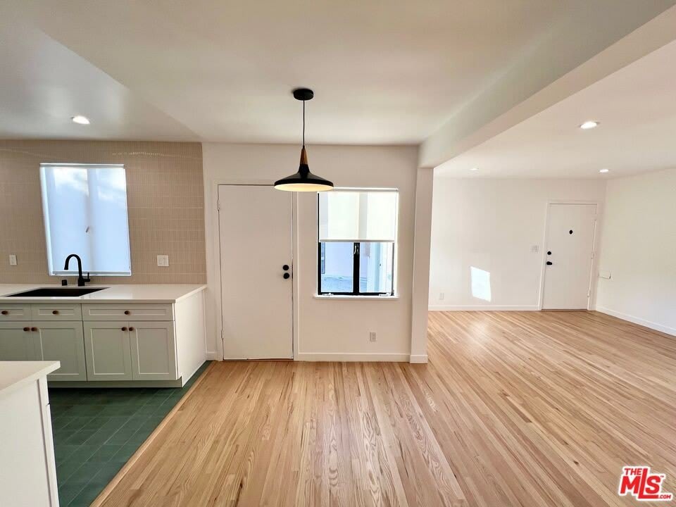 4908 St Elmo Dr – photo 2