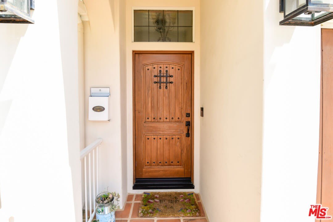 16790 Marquez Ave – photo 2