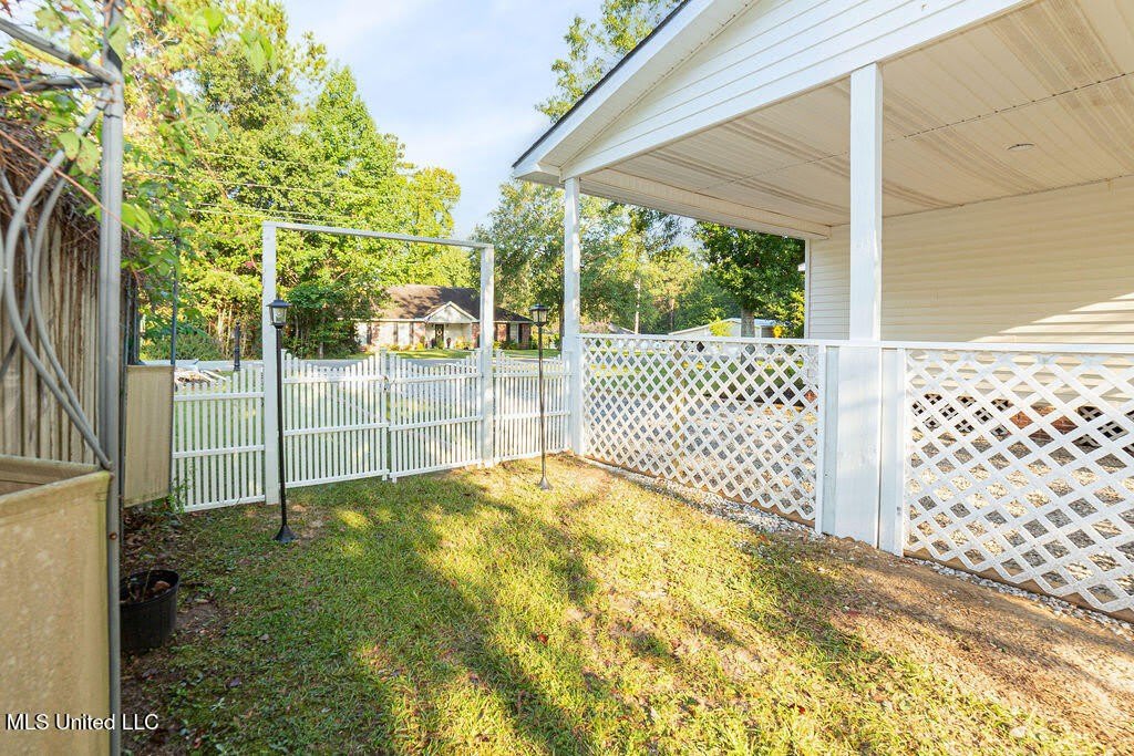 10828 Haena Court – photo 4