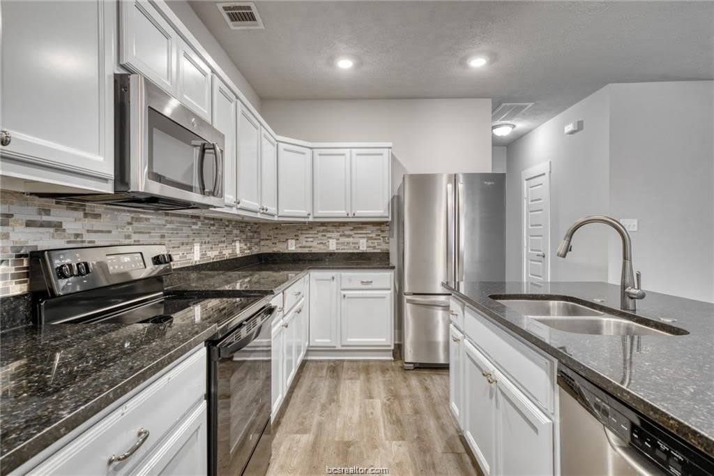3900 Yukon Lane – photo 5