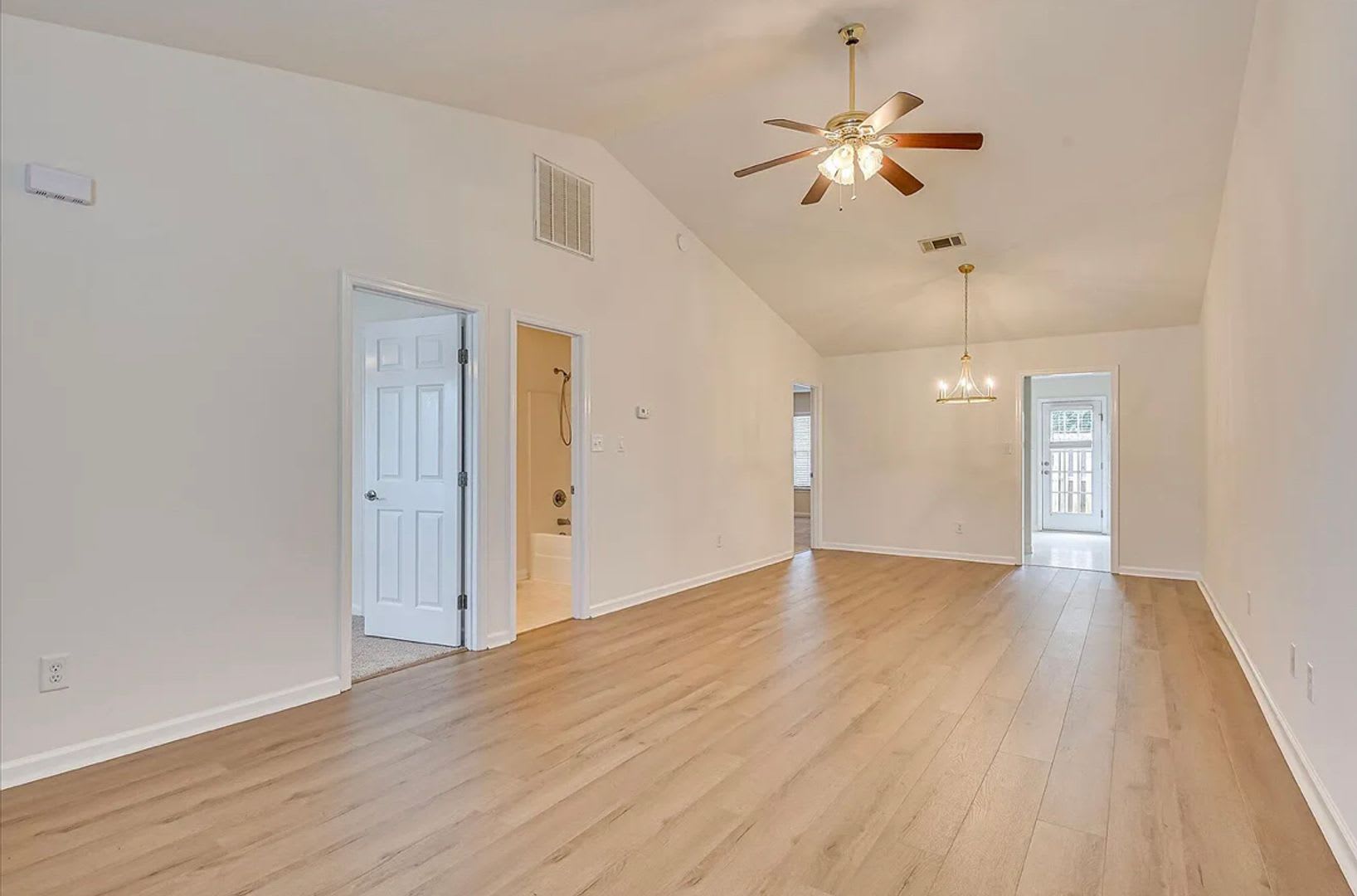 Updated 2 Br 2 Ba Townhome – photo 2