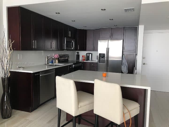 1301 Ne Miami Gardens Dr – photo 1