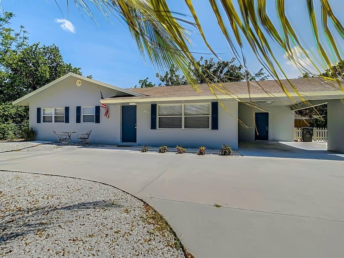 1944 Holman Drive – photo 1