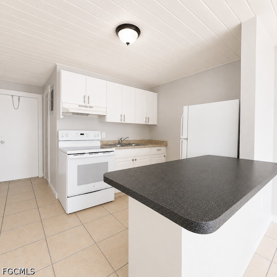 3240 Dora Street – photo 4
