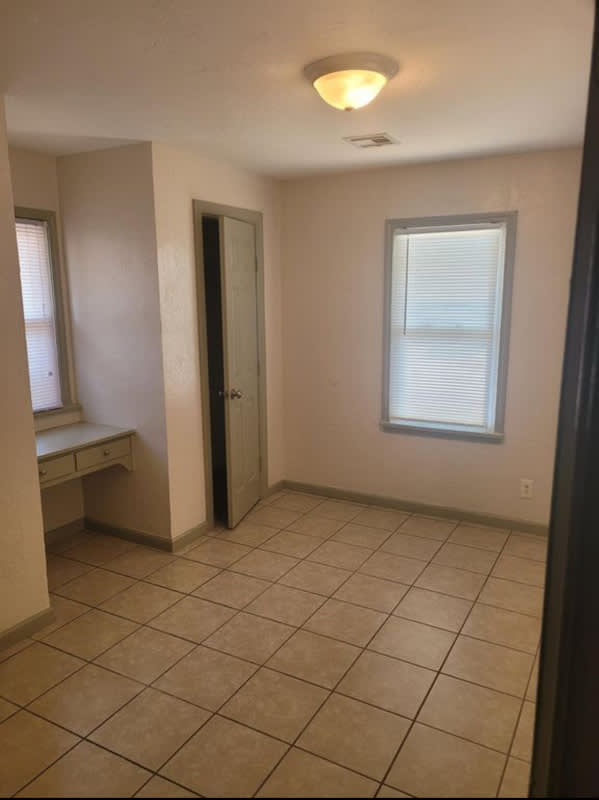 745 Nw 89Th St – photo 5