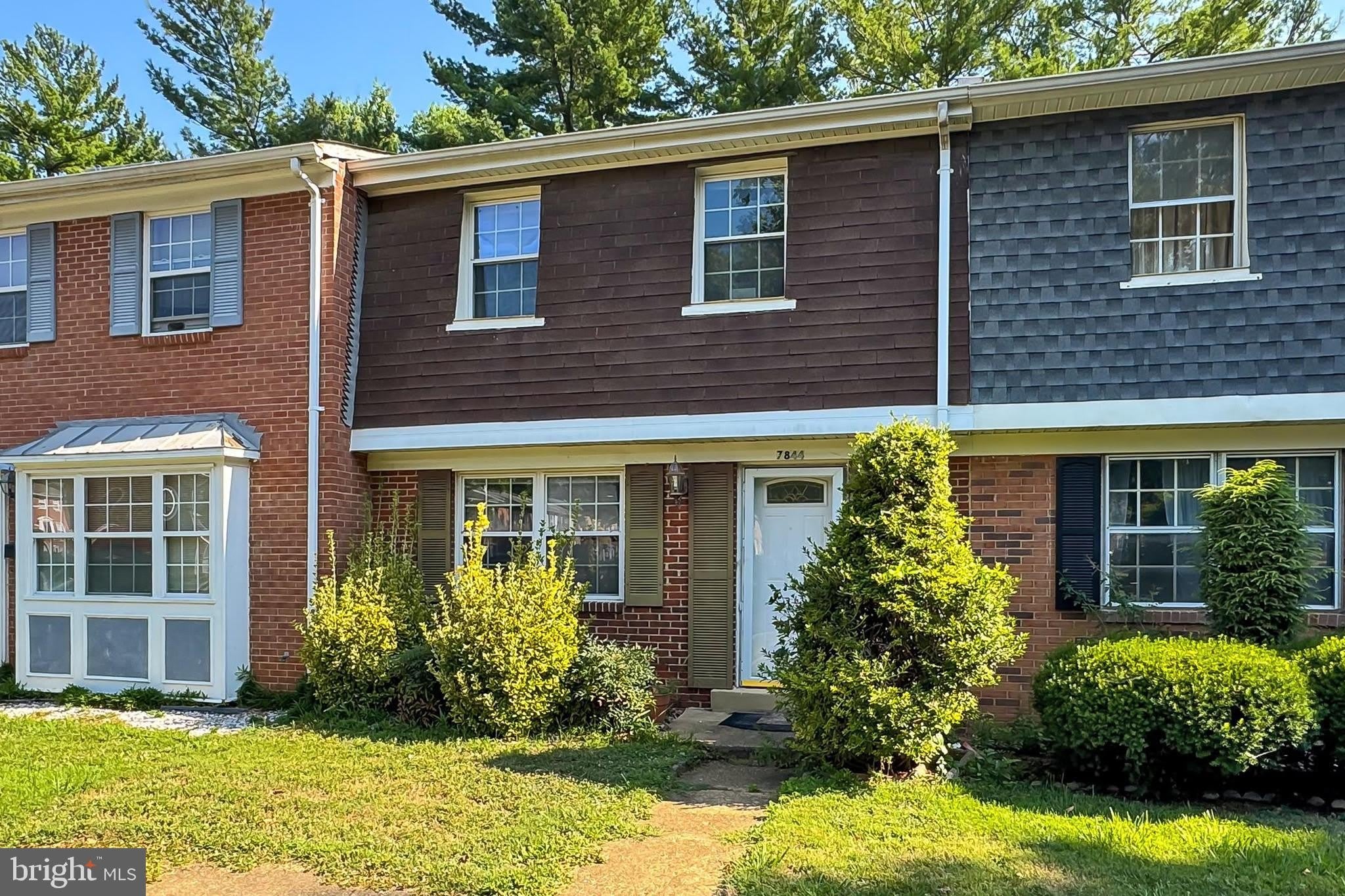 7844 SNEAD Lane – photo 2