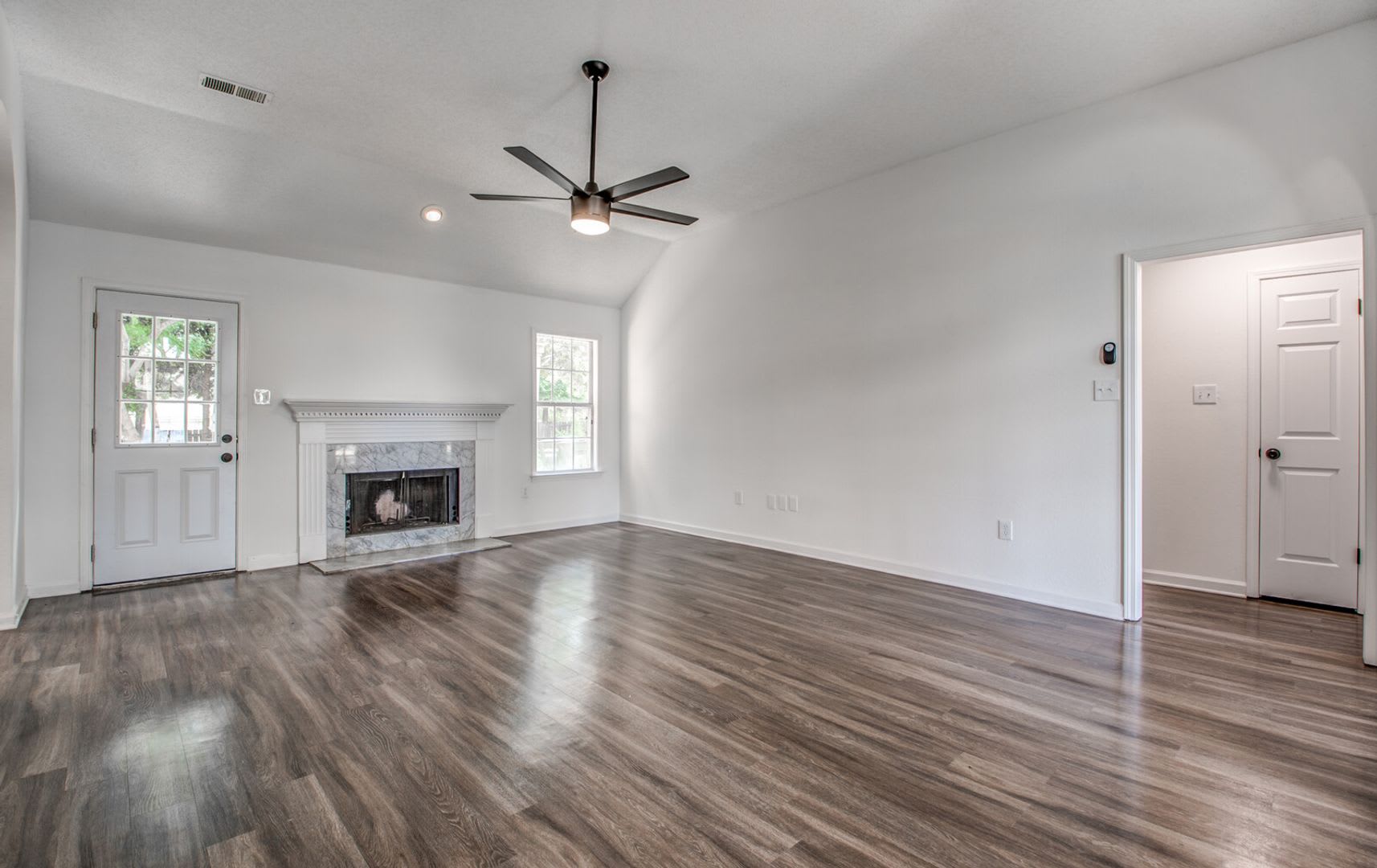 5624 Annandale – photo 5