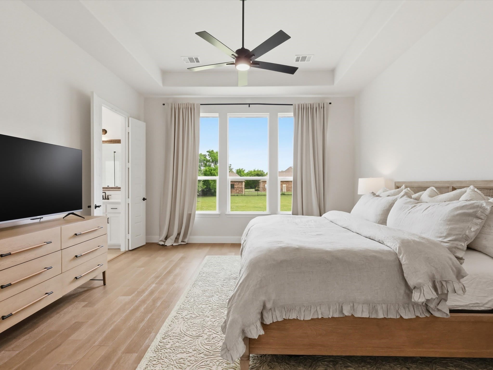 300 Waterview Drive – photo 4