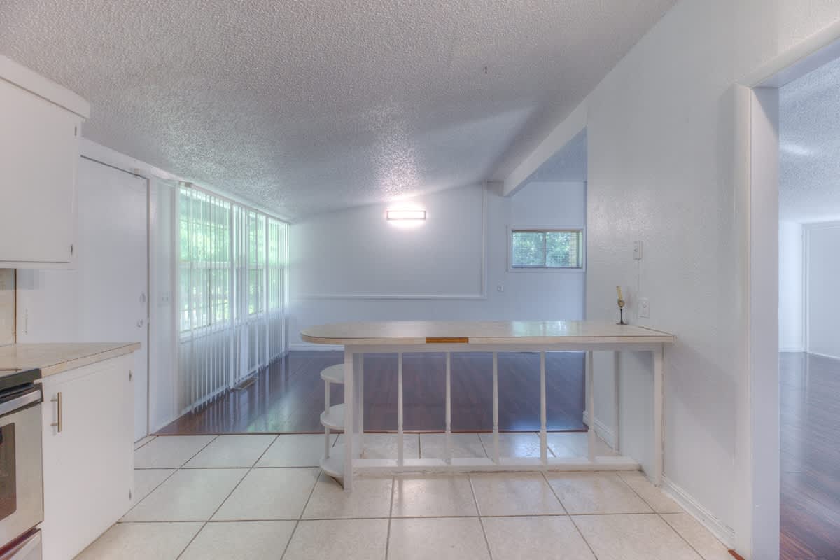 2234 North Main Street – photo 5