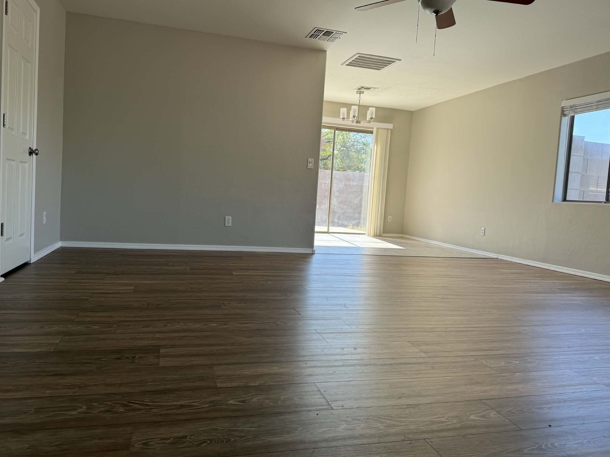 506 E Townley Ave – photo 5