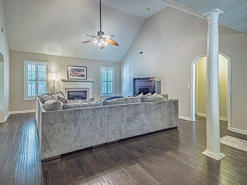 1265 Cutleaf Drive – photo 5