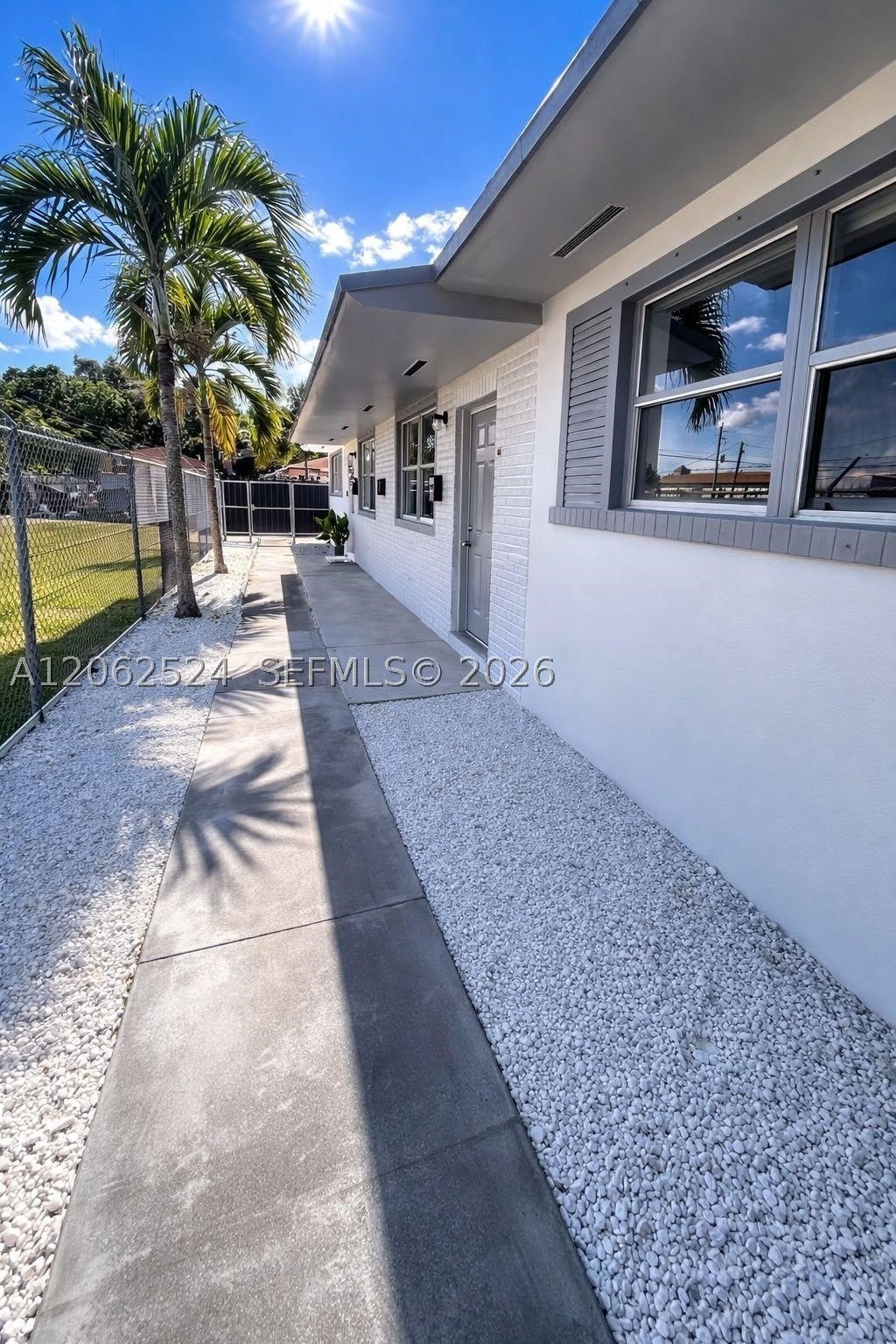 2931 Nw 47Th St – photo 1